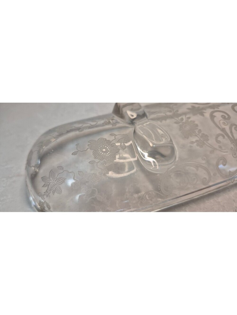 Vintage Cambridge Glass Chantilly Footed Crystal Dish - Picture 5 of 10